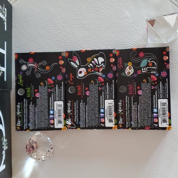 3D Faux Mink Lashes - Picture 2 of 5